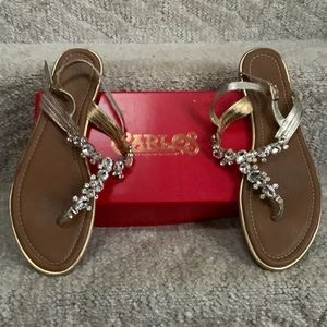 Carlos Santana faux diamond bling sandals in gold!